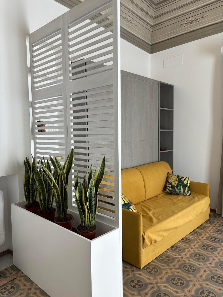 Villa Di Giorgi Apartments Center Чефалу Екстериор снимка