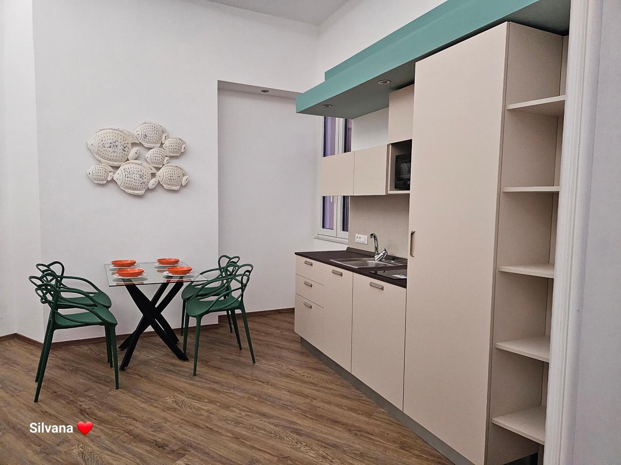 Villa Di Giorgi Apartments Center Чефалу Екстериор снимка