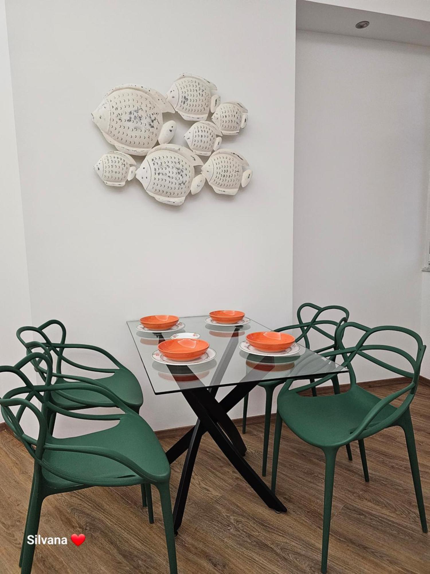 Villa Di Giorgi Apartments Center Чефалу Екстериор снимка
