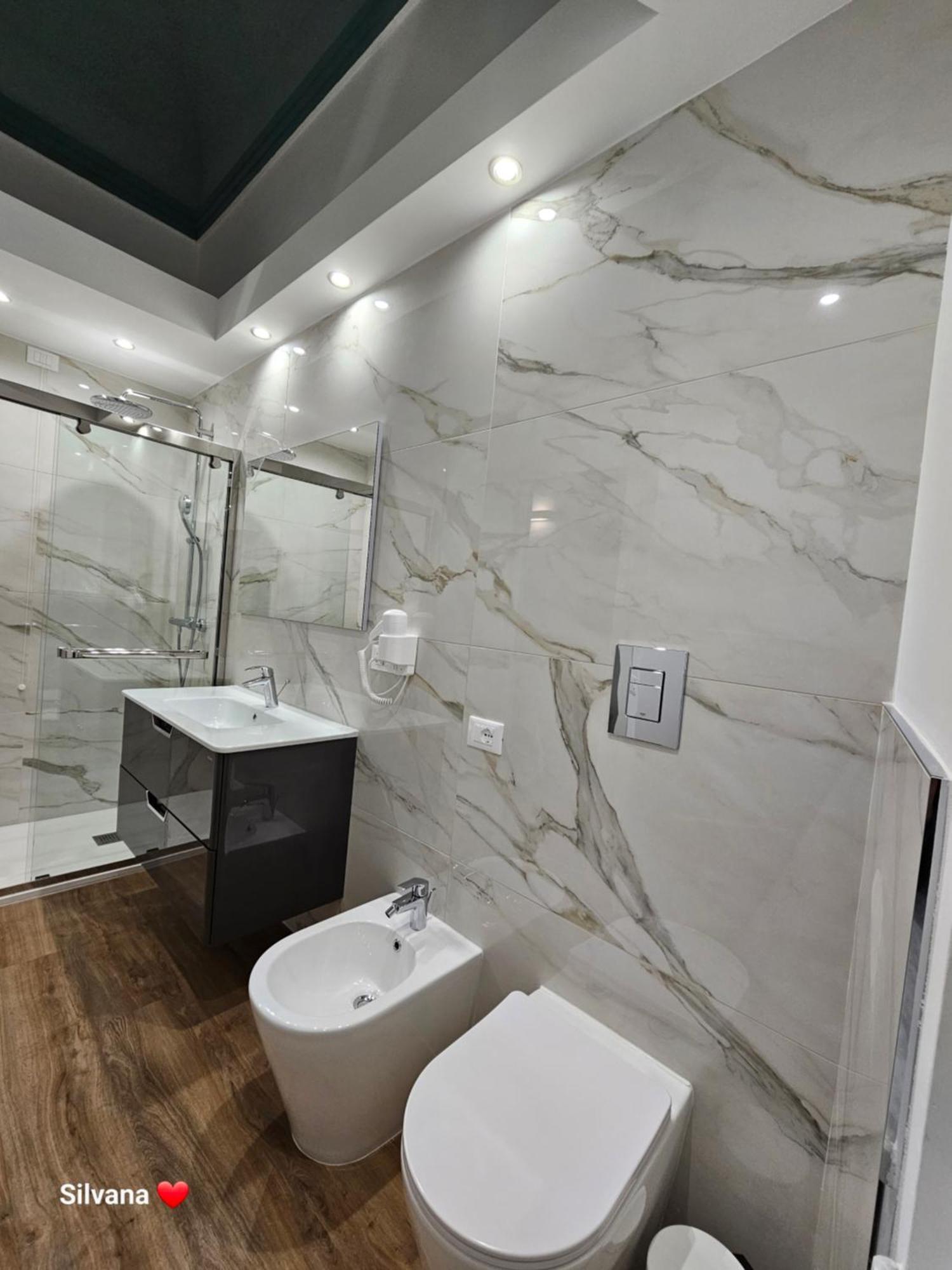 Villa Di Giorgi Apartments Center Чефалу Екстериор снимка