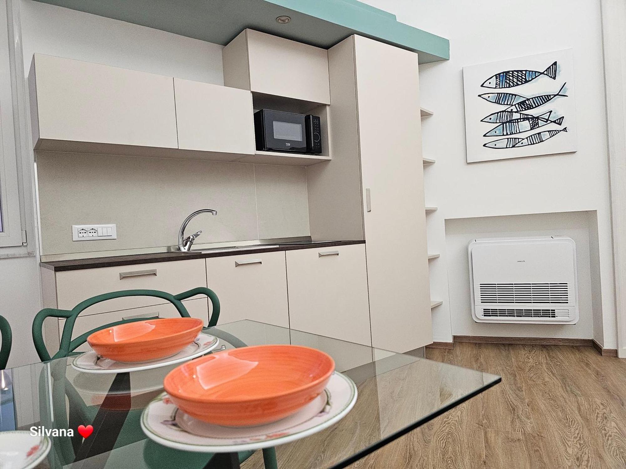 Villa Di Giorgi Apartments Center Чефалу Екстериор снимка